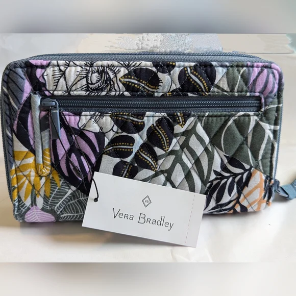 NWT VERA BRADLEY Turnlock RFID Wallet Palm Floral - Picture 6 of 6